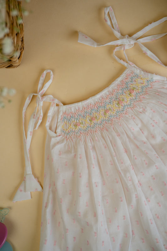 WHITTE ROSETTE SMOCKED FROCK