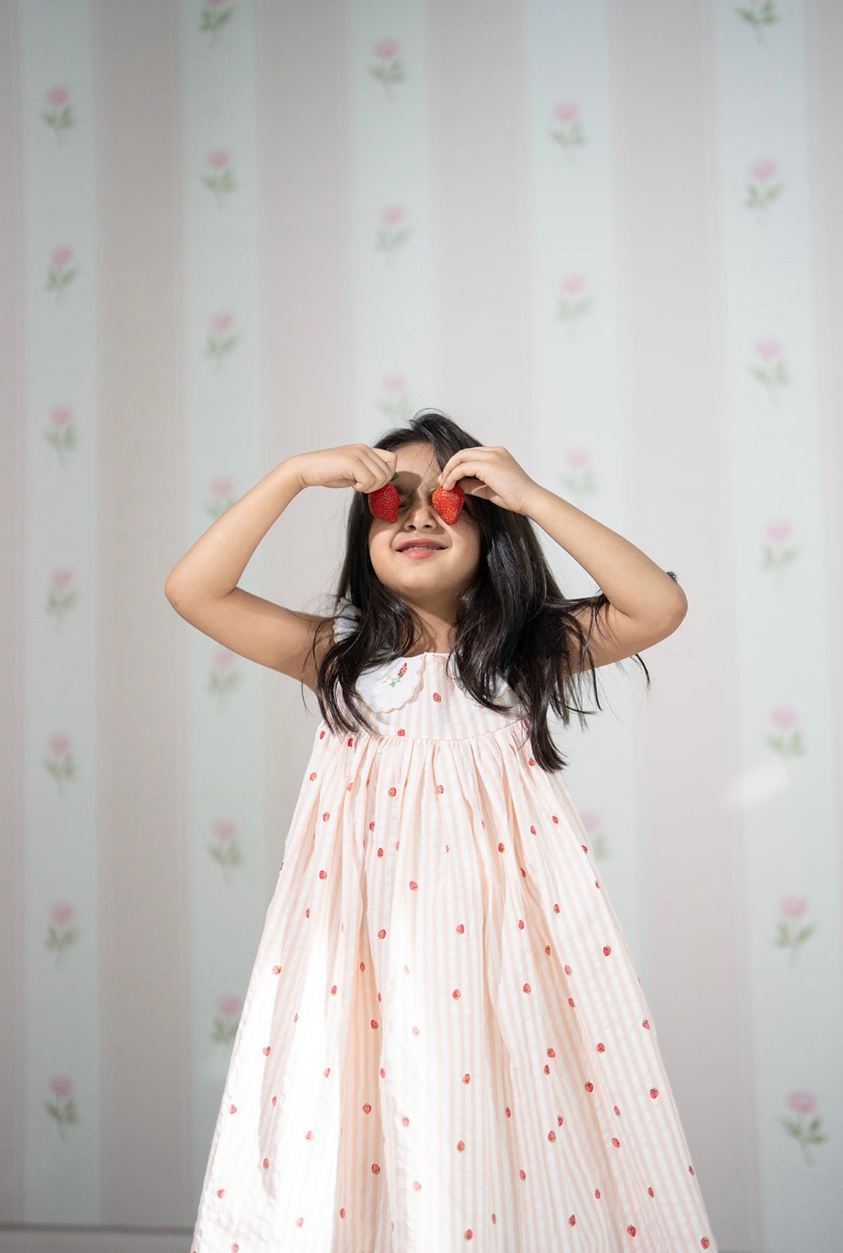 ELARA STRAWBERRY FROCK